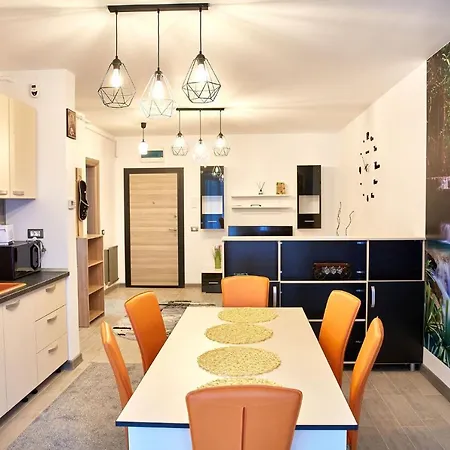 Aparthotel Apartament Amma Beach By Alz Navodari