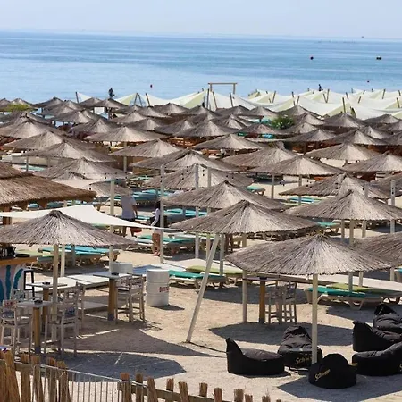 Apartament Amma Beach By Alz