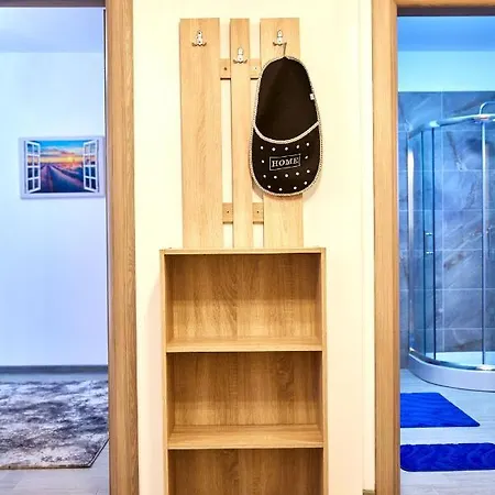 Apartament Amma Beach By Alz מלון דירות 3*